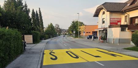 Talne oznake pri OŠ Domžale